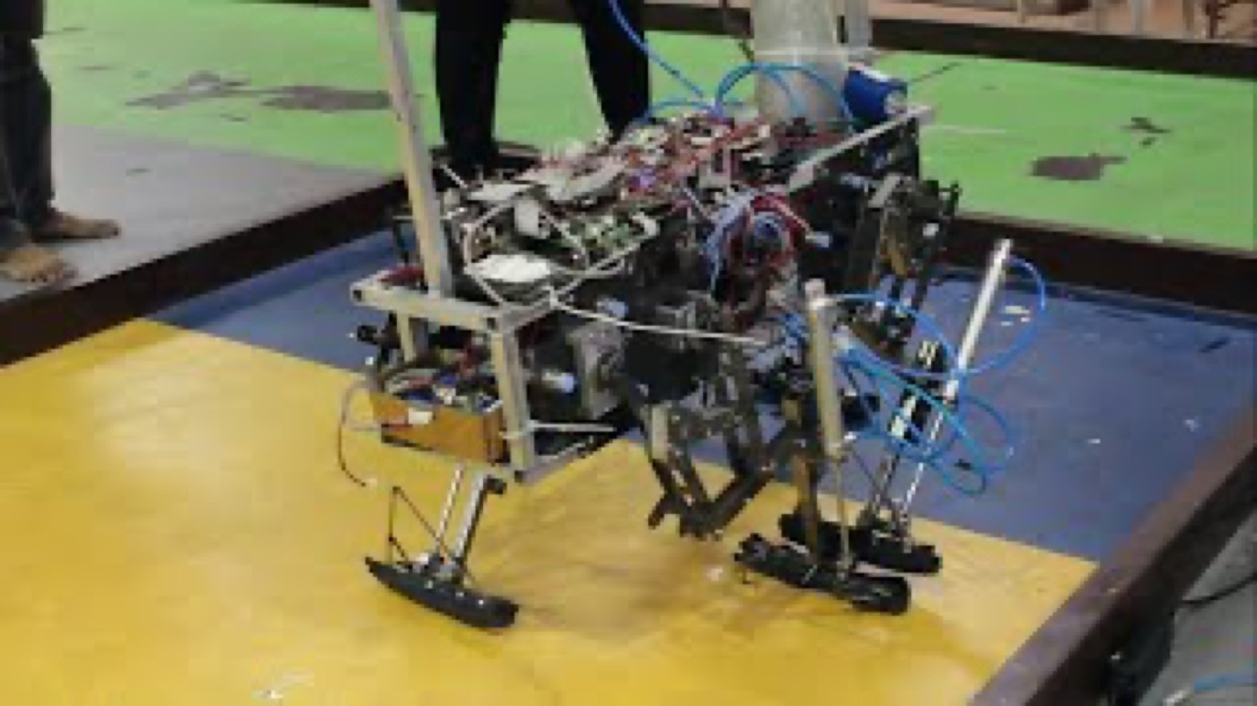 University competition robot